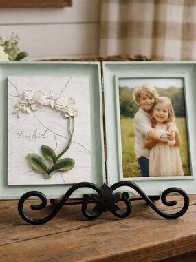 Farmhouse Mint Green Double Frame w/ Metal Stand | 3.5x5 Photo | Orchid Detail